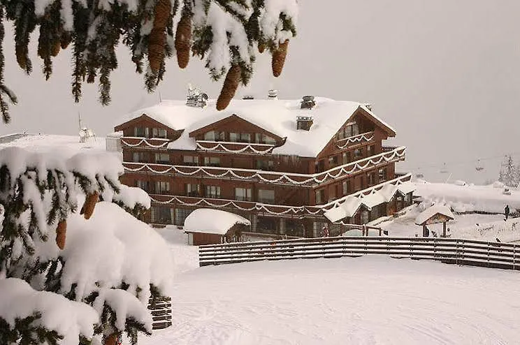 Grand Hotel Courchevel 1850